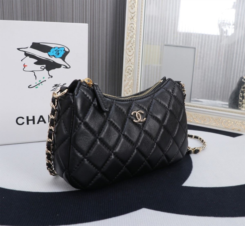 Ch**el hobo bags
